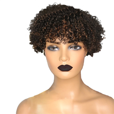 Lichte bruine Afro krullende pruik Cuticle uitgelijnd Korte Pixie Cut Mensenhaar Pruiken met knoppen